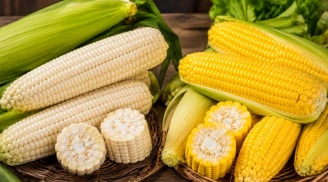 Ngô nếp trắng hay ngô ngọt vàng bổ dưỡng hơn? Nên chọn loại nào?