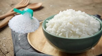 Trộn bột giặt với cơm nguội, kết quả bất ngờ đến khó tin