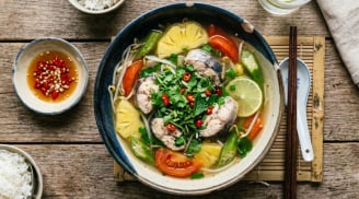Nấu canh cá: Nên rán cá rồi mới nấu hay nấu trực tiếp?