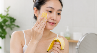 Chà vỏ chuối lên mặt có giúp xóa nhăn như botox? Chuyên gia da liễu đưa ra câu trả lời
