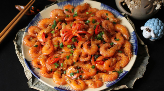 Vì sao rang tôm nên cho đường?