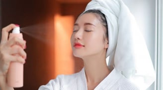 Xịt khoáng mỗi ngày nhưng da vẫn khô? 5 nguyên nhân nhiều người mắc phải và cách khắc phục
