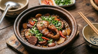 Tại sao các bà nội trợ luôn kho cá 2-3 lửa chứ không kho một lần?