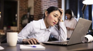 Phụ nữ sau ly hôn trắng tay vì đã đánh đổi cả sự nghiệp để làm vợ