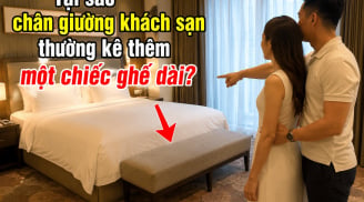 Tại sao chân giường khách sạn thường kê thêm một chiếc ghế dài?