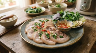 Luộc thịt nên chọn nước sôi hay nước lạnh?
