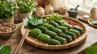 Mẹo cuốn chả lát lốt xanh mướt 10 cái như 1 đều tăm tắp nhìn là muốn ăn ngay