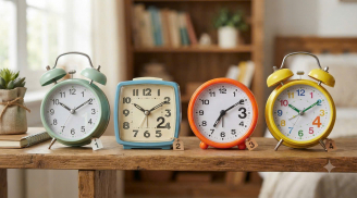 Chọn 1 chiếc đồng hồ báo thức bạn thích nhất