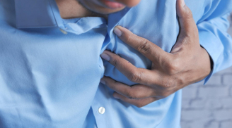Mất ngủ và thức giấc giữa đêm có thể ảnh hưởng đến tim mạch, huyết áp