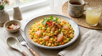Bưởi đang vào mùa, thử làm món cơm rang lạ miệng này: Chua ngọt hài hòa, cả nhà ăn sạch veo