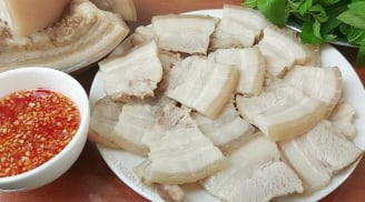 Cách luộc thịt lợn trắng hồng, mềm ngọt