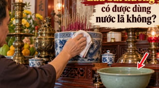 Lau bát hương có được dùng nước lã không?