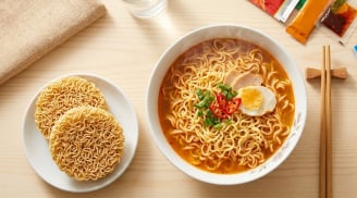 Người thường xuyên ăn mì tôm, sức khỏe có gì khác biệt?