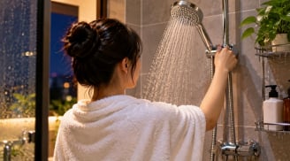 Tắm sau 10 giờ tối có thực sự nguy hiểm? 5 điều cần biết để tránh rước họa vào người