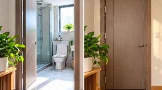 Cửa nhà vệ sinh khi không dùng nên đóng hay mở thế nào cho hợp lý?