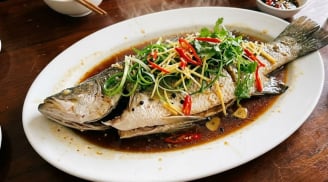 Cách làm cá hấp xì dầu không tanh, thịt chắc ngọt tự nhiên