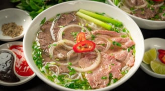Cách nấu phở bò tại nhà đơn giản, ngọt thanh chuẩn vị