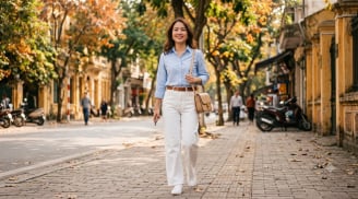 4 cách phối sơ mi dài tay với quần jeans giúp phụ nữ mặc trẻ trung, thanh lịch mùa thu