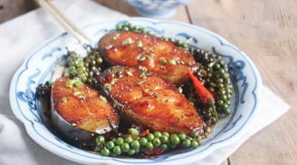Cách nấu cá kho tiêu xanh ngon