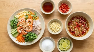 Cách pha nước mắm trộn nộm, trộn gỏi đậm đà: Cứ pha đúng tỉ lệ là ngon