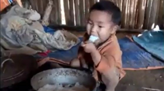 Điểm tin mới 12/9: Xót thương hình ảnh bé trai 2 tuổi ăn cơm thiu 'ngon lành'