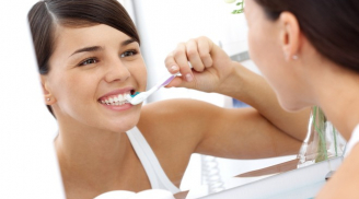 Sai lầm nghiêm trọng khi đánh răng khiến răng rụng sớm hơn 10 năm