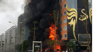 Vụ cháy khiến 13 người ch.ết ở quán karaoke phố Trần Thái Tông: Chủ quán được tại ngoại theo đúng luật