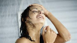 Sai lầm nghiêm trọng khi tắm 'buộc' phải bỏ ngay nếu không sẽ nguy hiểm