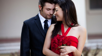 3 'chiêu kín' của phụ nữ khiến vạn đàn ông tan chảy, chẳng cần phô bày da thịt