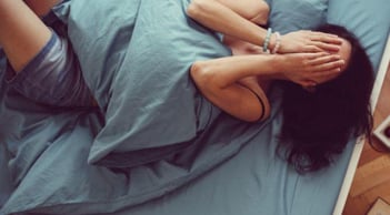 3 kiểu quan hệ tổn hại sức lực người nam, 3 kiểu khác lại gây hại cho nữ giới, chớ có học theo