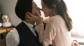 Đàn bà bước vào tuổi này dễ ngoại tình số 1, anh nào có vợ thời kỳ này nên lưu ý