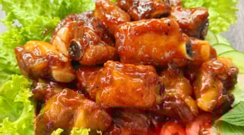 Cách làm sườn xào chua ngọt mềm tan, đậm vị