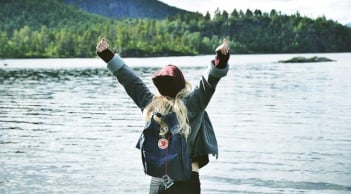 5 quốc gia tặng nhà tặng đất còn trả 5 nghìn đô/tháng cho người dân đến sống