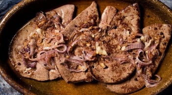 Ăn gan bổ gan có đúng không?