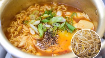 Mỳ tôm ăn cùng 1 thứ vừa ngon vừa rẻ, khỏi lo nóng trong