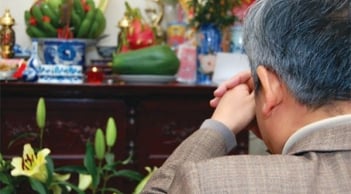 3 khung giờ đẹp nhất cúng Rằm tháng Chạp, Tiền Tài ập đến tay