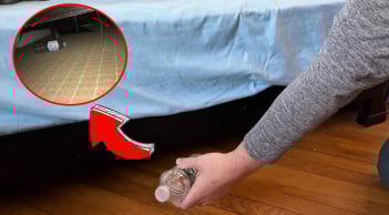 Lăn chai nước vào gầm giường khách sạn: Việc nhỏ nhưng lợi lớn, bạn đã thử chưa?