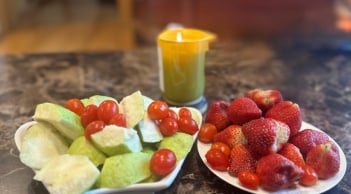 Có nên ăn hoa quả trước khi đi ngủ không?