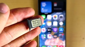 Hết ngày 15/4: Những thuê bao di động nào sẽ bị khóa SIM?