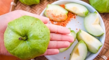 3 người này ăn ổi rất tốt cho cơ thể