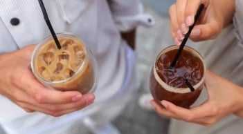 Có nên uống cà phê thay bữa sáng ngay không?