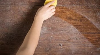Mẹo chống ẩm mốc đồ vật trong nhà