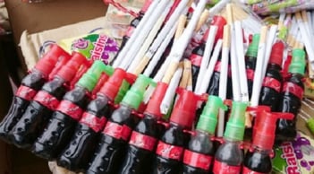 Bắt hơn 1 tấn thức ăn, đồ uống trẻ em do Trung Quốc sản xuất