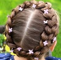 Hướng dẫn cách tết tóc công chúa cho các bé gái