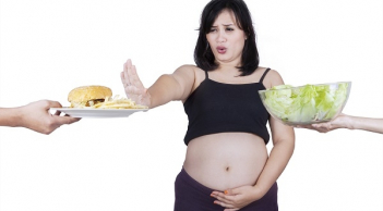 3 thực phẩm gây hại thai nhi, bà bầu chớ ăn kẻo ảnh hưởng con