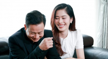 Nam Em ký được 3 show diễn giá 200 triệu sau ồn ào livestream, bạn trai thừa nhận ở nhà 'ăn bám' cô