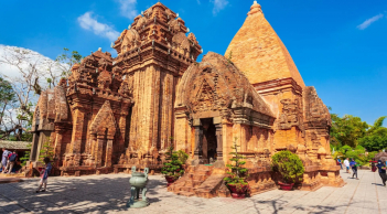 Những điều cần nhớ khi khám phá Tháp Bà Ponagar ở Nha Trang