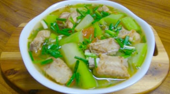 Cách nấu canh xương ngon trong veo, ngọt nước