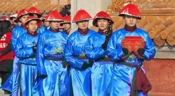 Các hoạn quan sống thế nào khi rời cung: Hai kết cục của cuộc sống về già