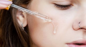 2 thành phần chống lão hóa cực đỉnh nên thêm vào quy trình chăm sóc da